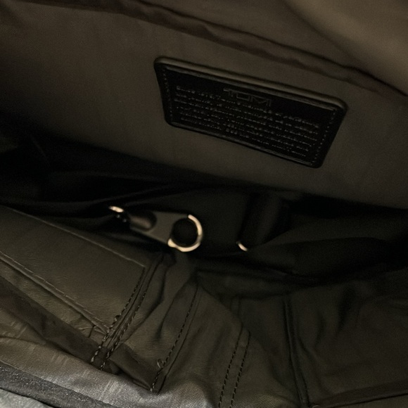 TUMI Lancaster slim brief NWT - Picture 5 of 7